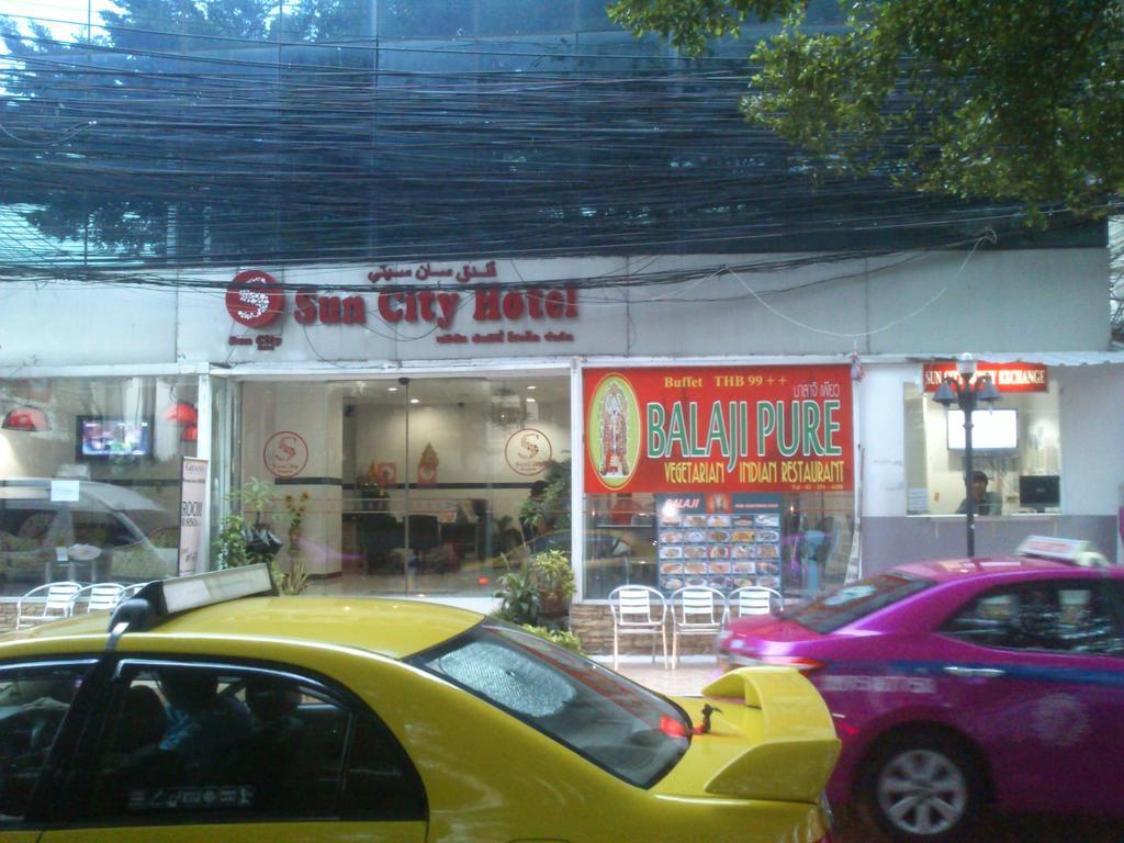 Sun City Hotel Bangkok Exterior foto